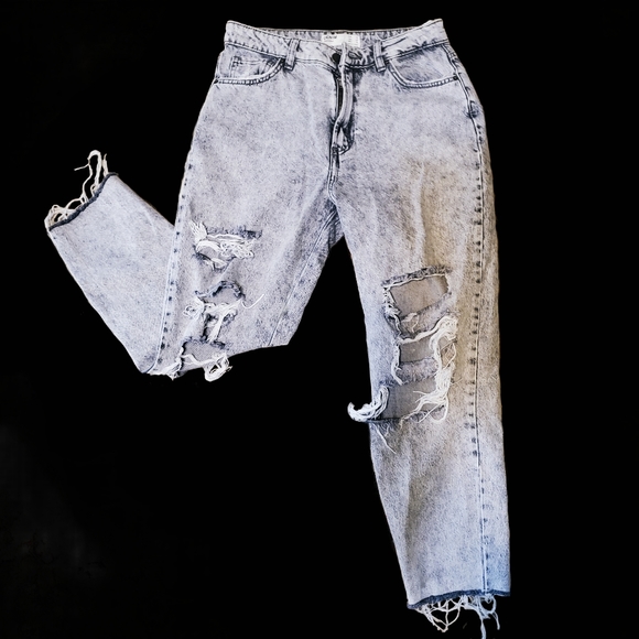 Grungy High waisted Distressed Acid wash Jeans - Picture 1 of 4